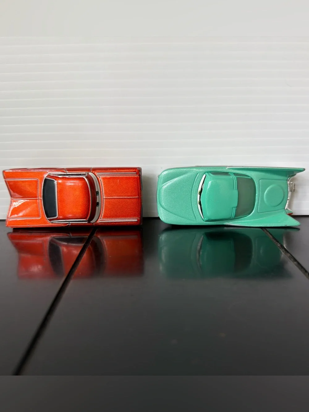 Disney Pixar Cars Lightning Ramone & Flo 1:55 scale diecast